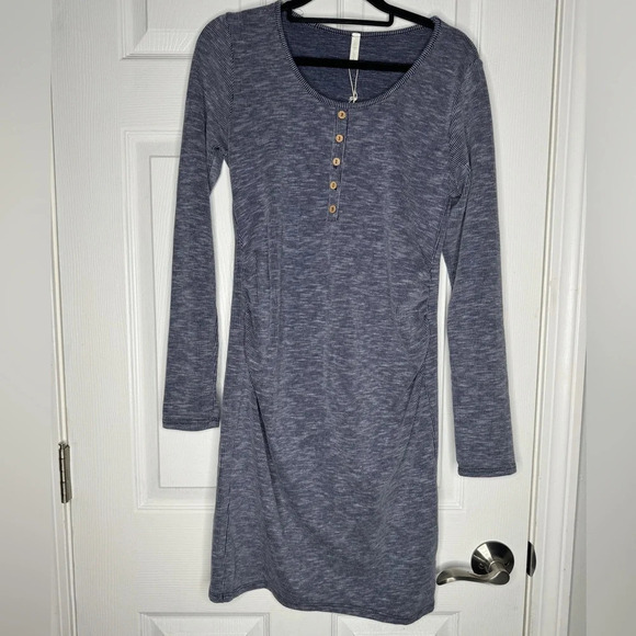 PINKBLUSH NWT Maternity Ribbed Heathered Blue Long Sleeve Midi Dress Size Medium - Picture 1 of 7